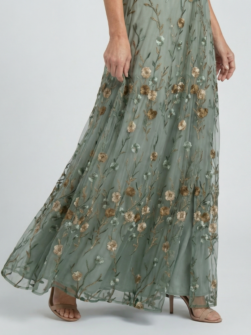 Seraphina | Floral Halter Maxi Dress