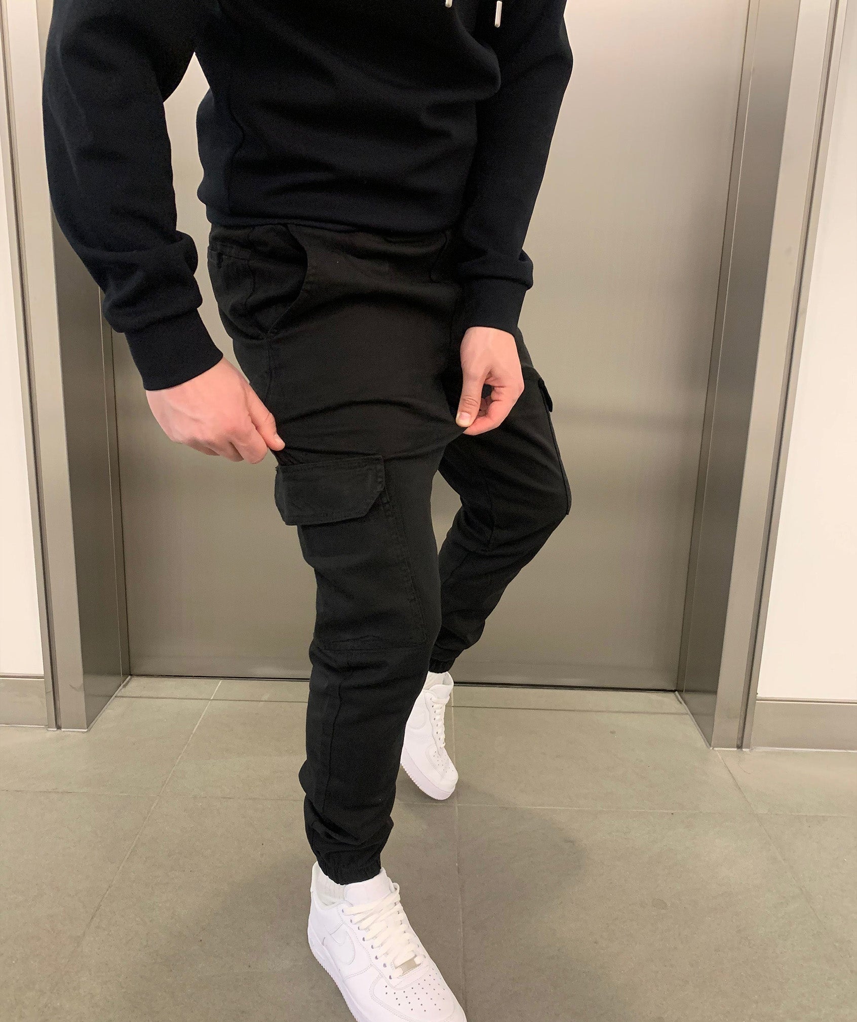 Gugu | Relaxed Cargo Jogger Pant
