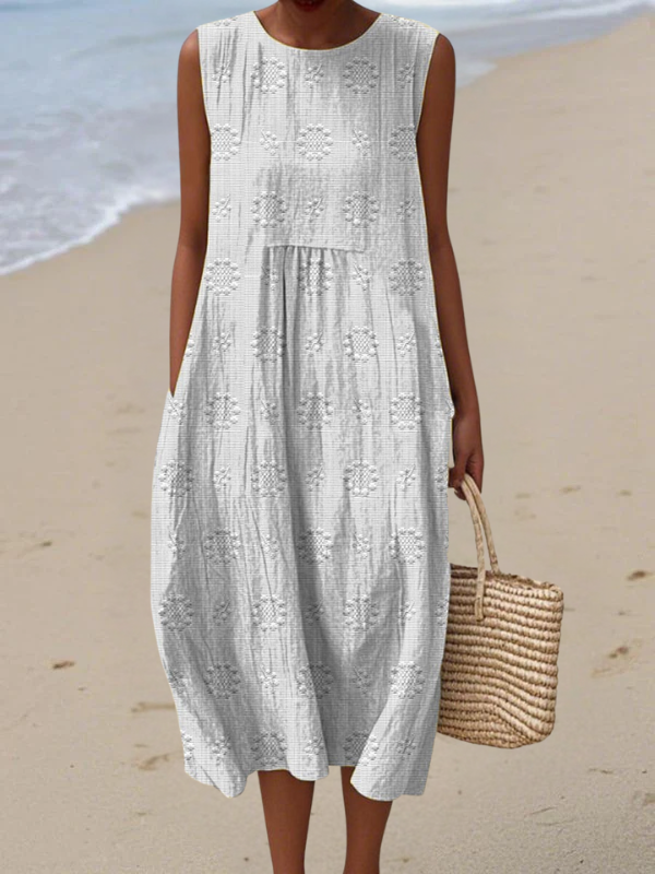 Léa | Embroidered Midi Dress