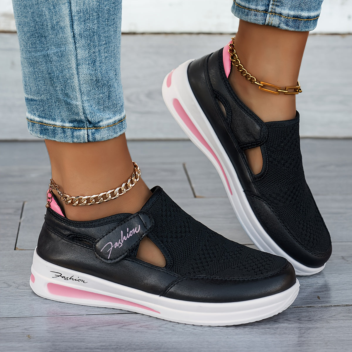 Modirelo | Knit Slip-On Cushioned Sneaker