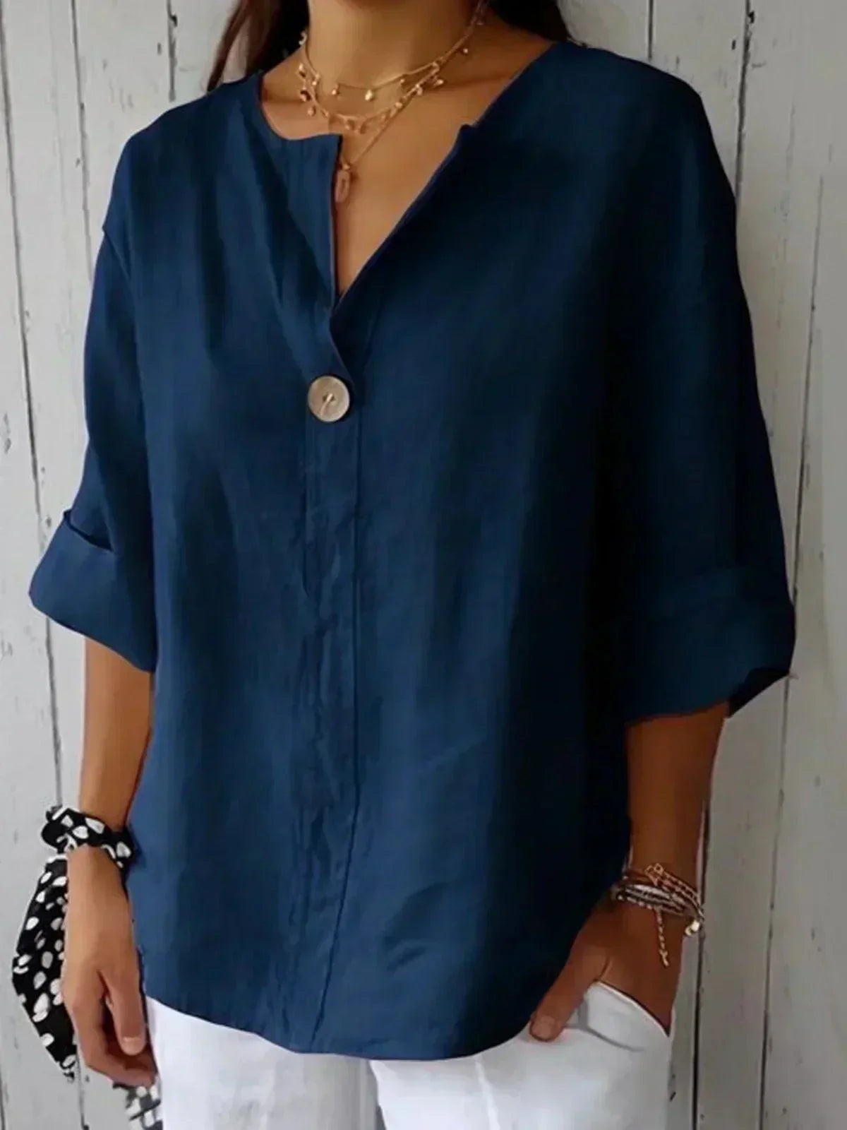 Thandekile | Linen Relaxed V-Neck Top
