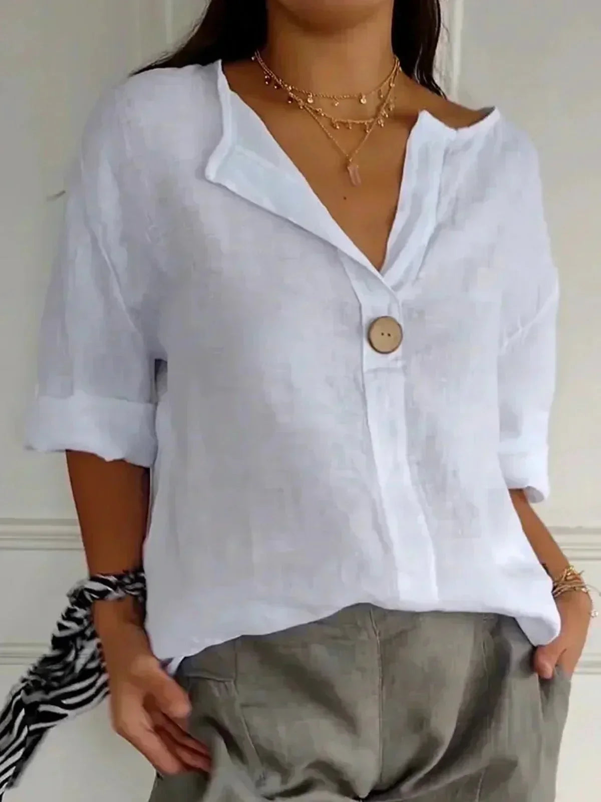 Thandekile | Linen Relaxed V-Neck Top
