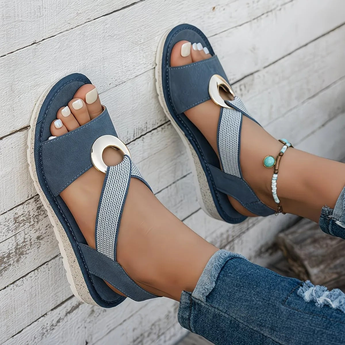 Ntswaki | Cushioned Buckle Flat Sandal