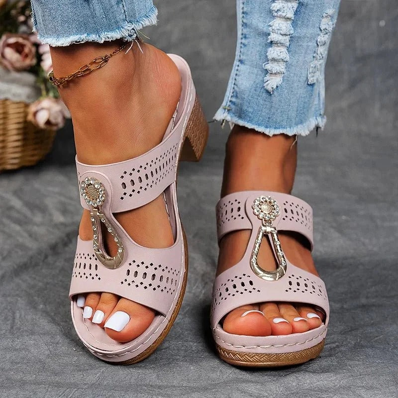 Segametsi | Chic Orthopedic Support Sandal