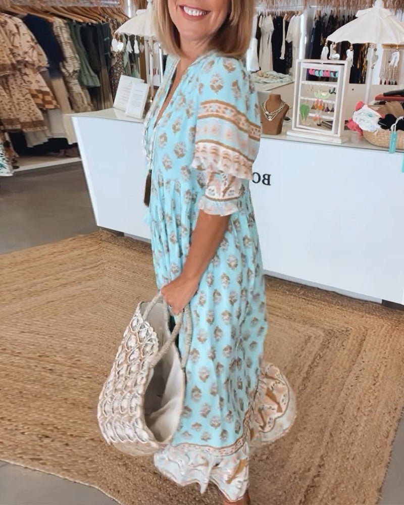 Bongekile | Chic Floral V-Neck Dress
