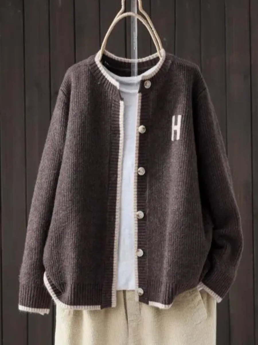 Hélène | Classic Button-Front Cardigan