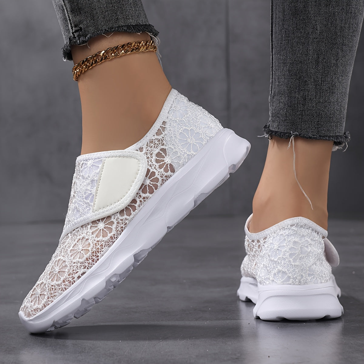Gaelebale | Breathable Lightweight Walking Shoe