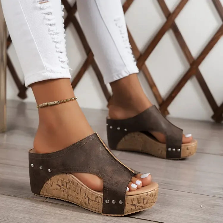 Nametso | Arch Support Wedge Sandals