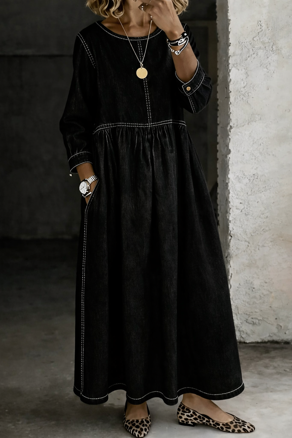 Noémie | Round Neck Long Sleeve Denim Dress