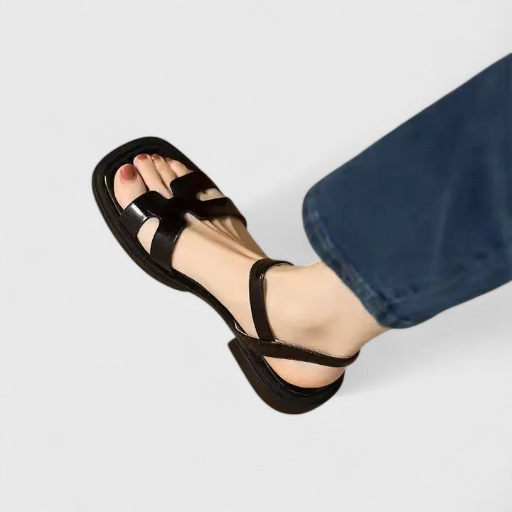Aurore | Sophisticated Flat Sandals