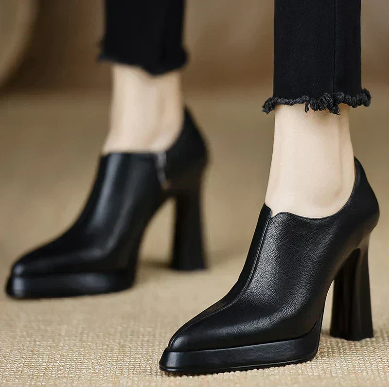 Béatrice | Flared Heel Leather Pumps