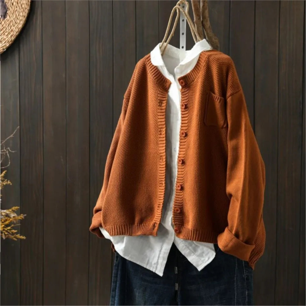 Anaïs | Classic Button-Front Cardigan