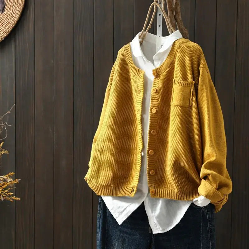Anaïs | Classic Button-Front Cardigan