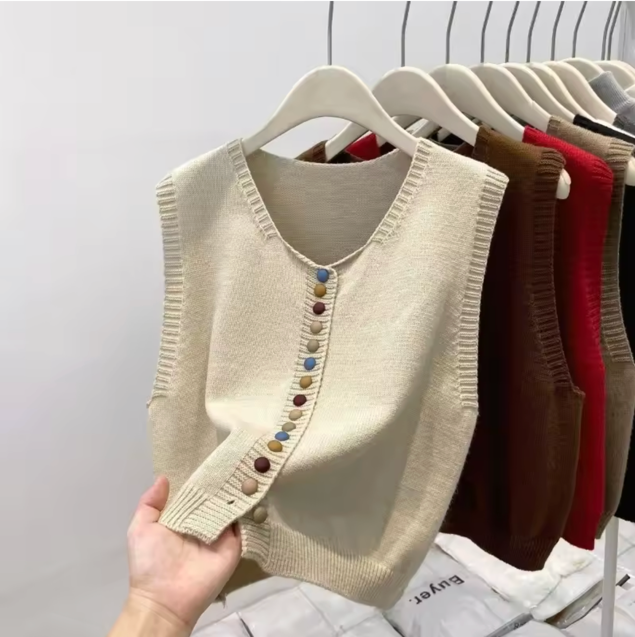Estelle | Color-Button Knit Vest