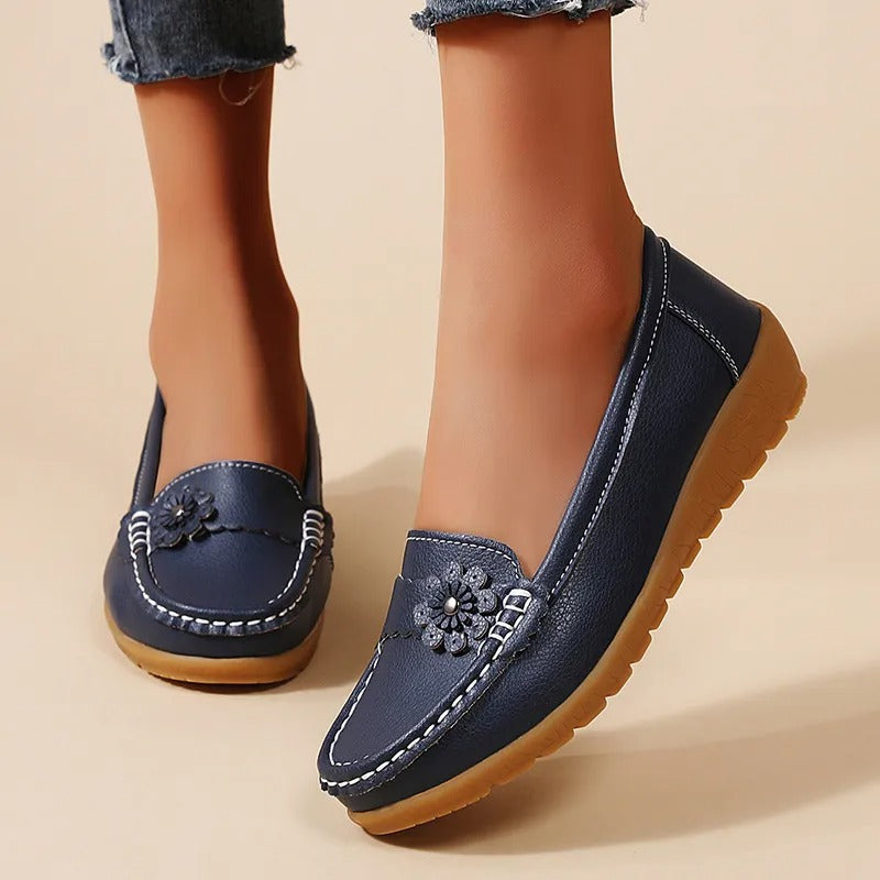 Nametsegang | Cushioned Leather Slip-On Flat