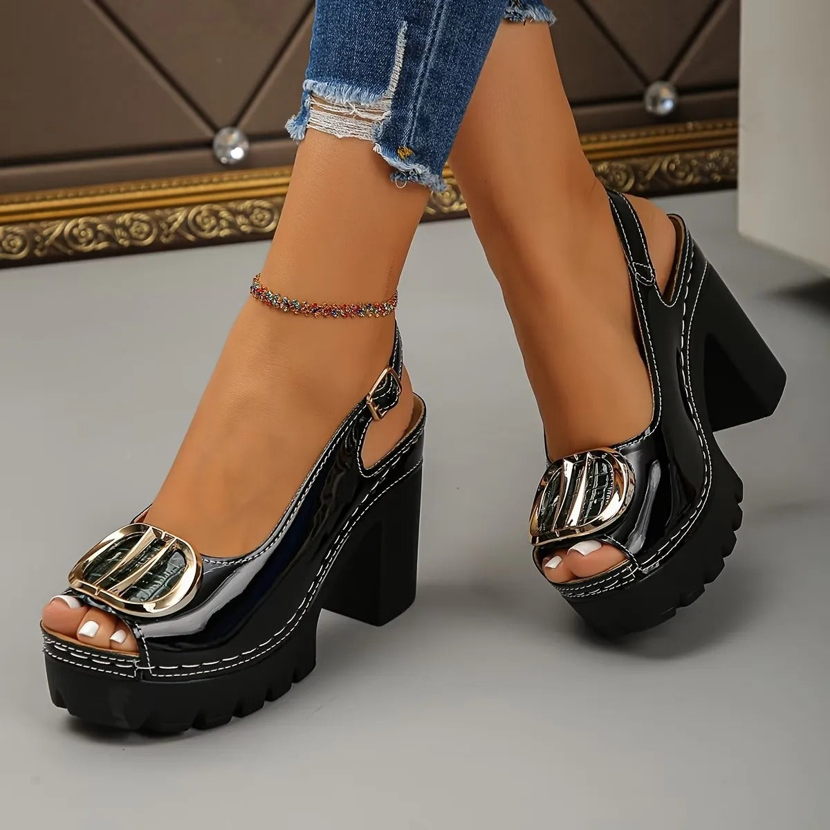 Nomhle | Buckle Platform Heel All-Day Comfort
